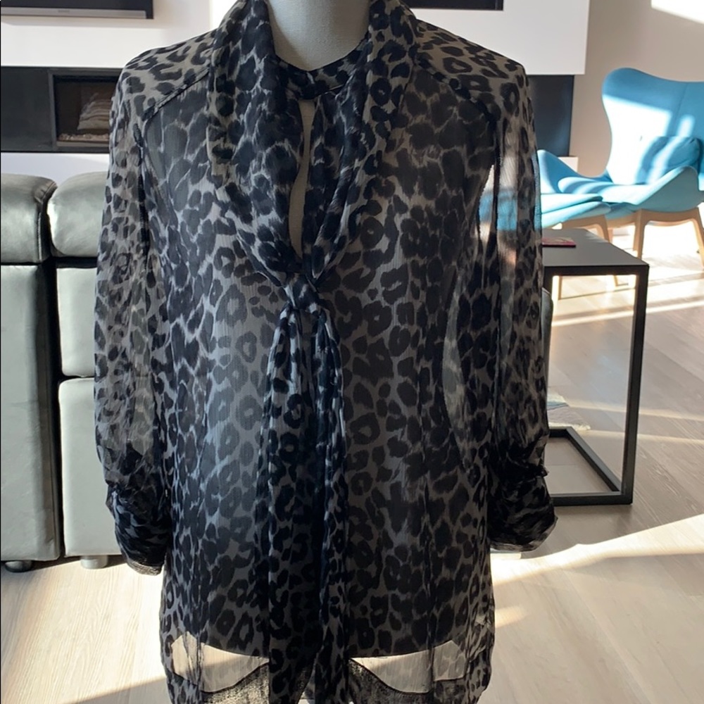 New York & company animal print top. Size large